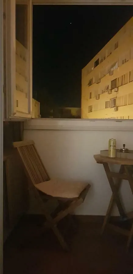 Apartment Bal Split